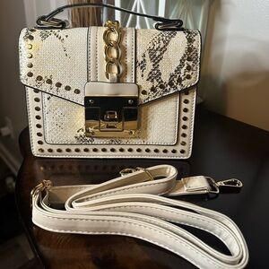 Elegant Cream and Gold Studded Handbag